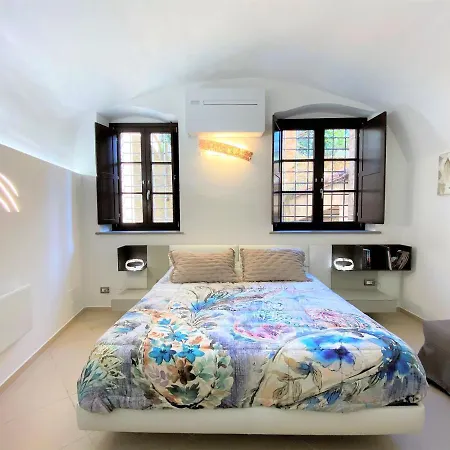 Violante House-appartamento In Centro Storico Apartment *
